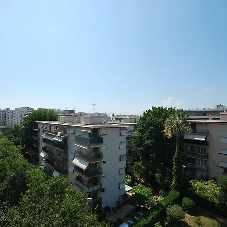 Fleuris One Bed Apartment Cannes