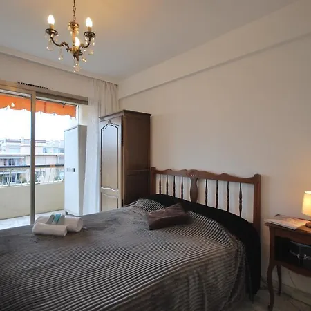 Apartment Fleuris One Bed *