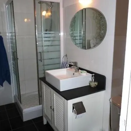 Apartment Fleuris One Bed *